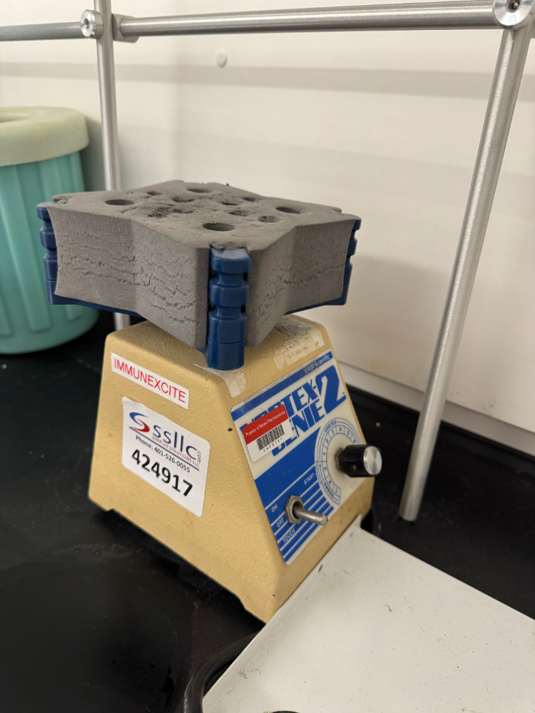 Image of VWR Vortex Genie 2 Vortex mixer